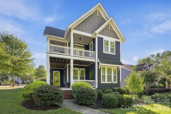 19034 Cypress Garden Drive, Davidson, NC 28036