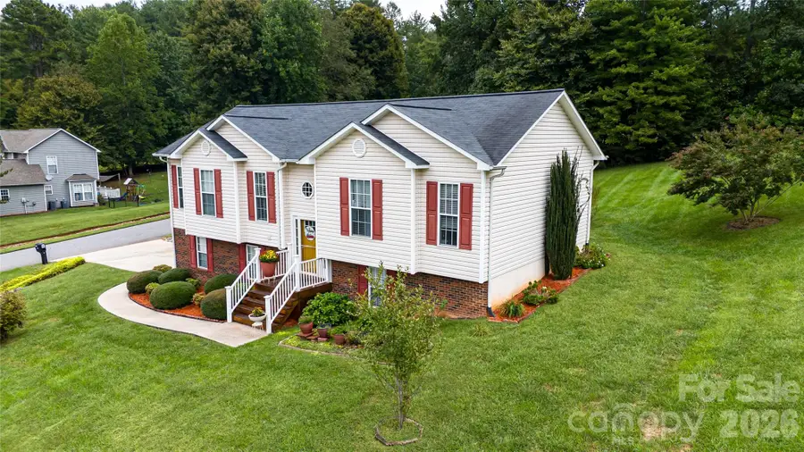 142 Doe Run, Morganton, NC 28655 - #3