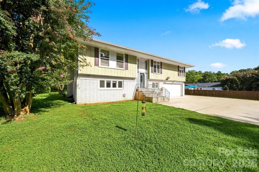 706 Springdale Road, Statesville, NC 28677 - #2