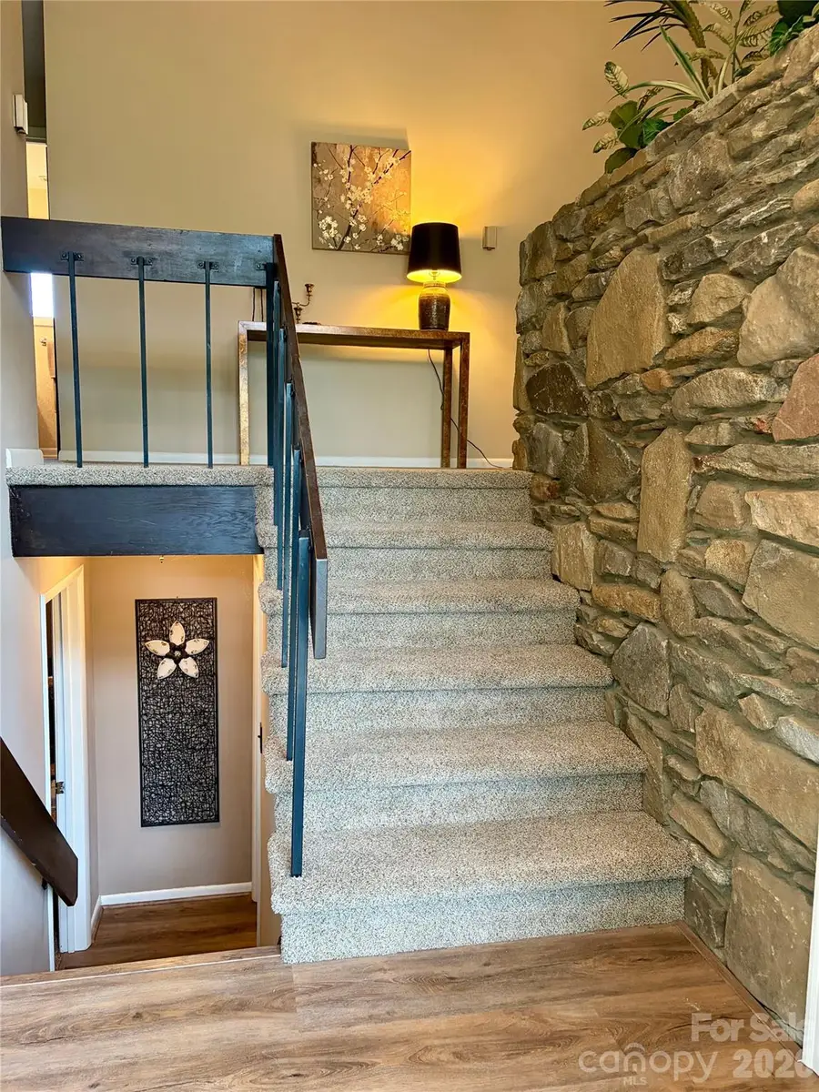 127 College Circle, Swannanoa, NC 28778 - #3