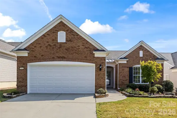 55420 Derringer Avenue, Fort Mill, SC 29707