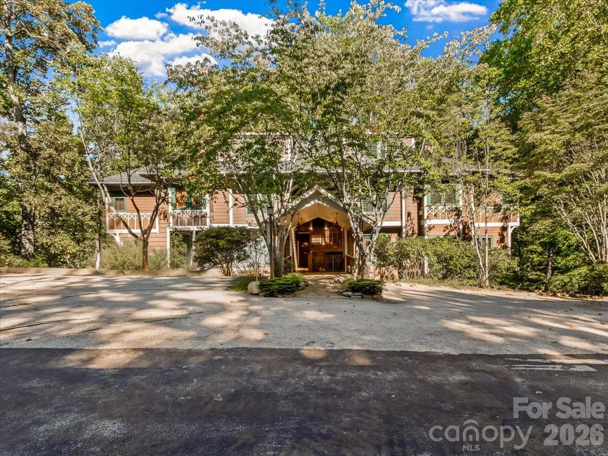 81 Creekside Way #F-301, Burnsville, NC 28714 - #1