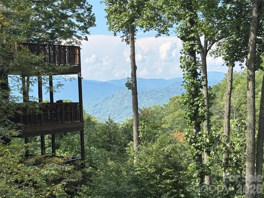 81 Creekside Way #F-301, Burnsville, NC 28714 - #2