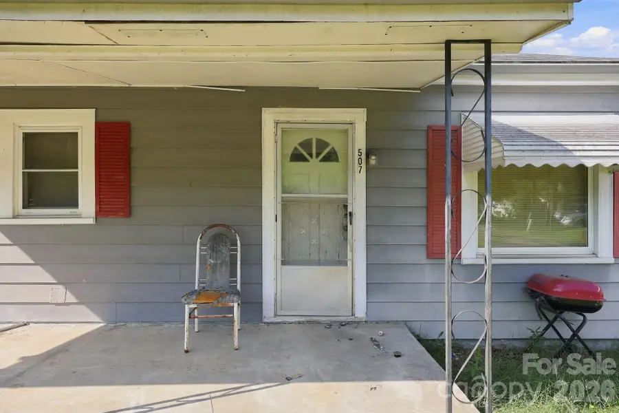 507 Fairbluff Avenue, Salisbury, NC 28146 - #3