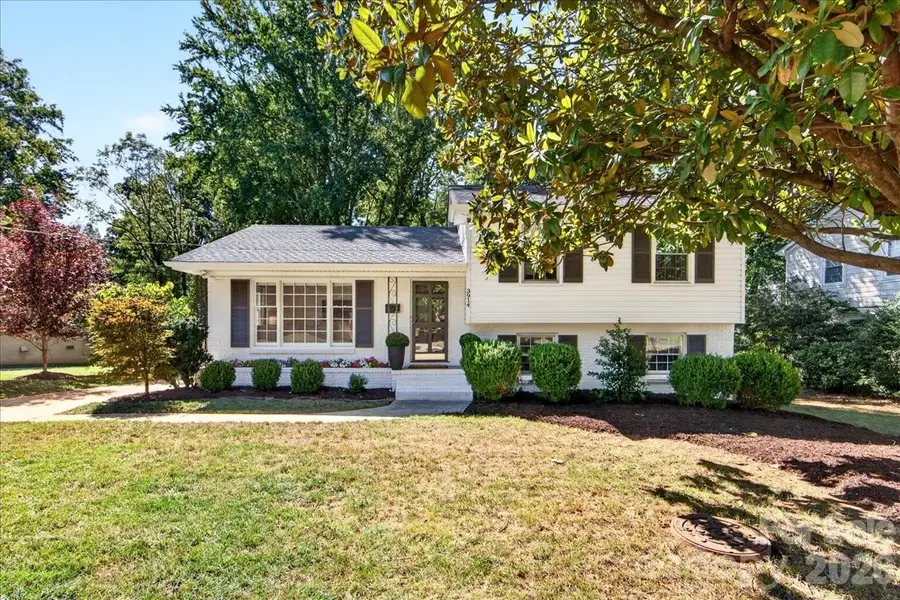3914 Chandworth Road, Charlotte, NC 28210 - #2
