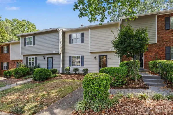3272 Heathstead Place, Charlotte, NC 28210