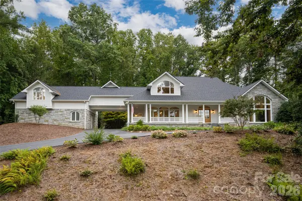 4 Cedar Hill Drive, Asheville, NC 28803