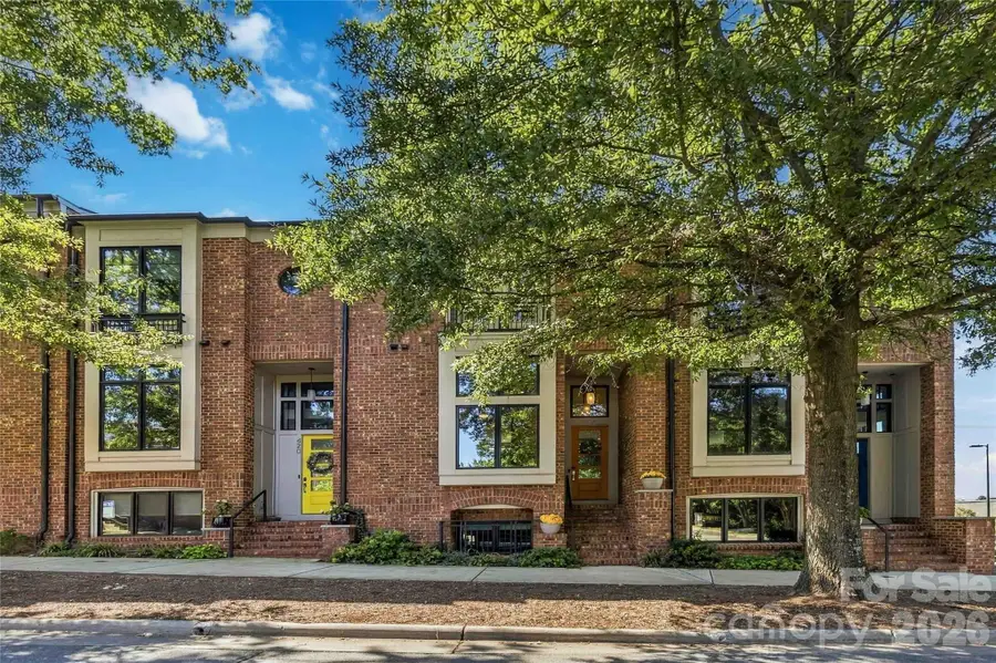 416 E 33rd Street, Charlotte, NC 28205 - #2