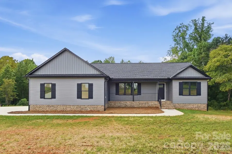 6097 Tinsley Court, Sherrills Ford, NC 28673 - #2