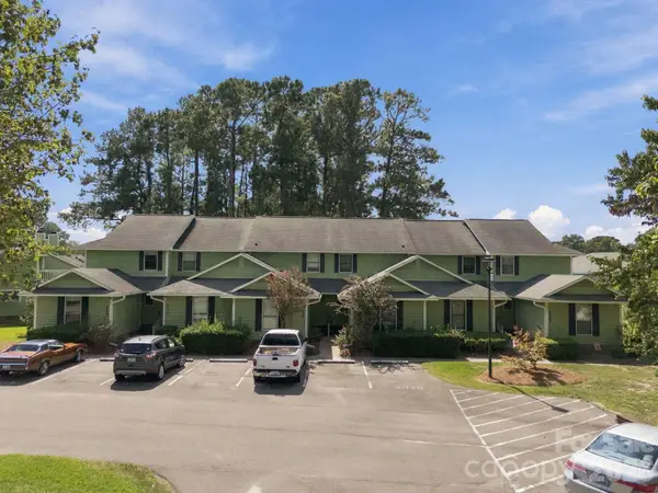 4032 Echo Farms Boulevard, Wilmington, NC 28412