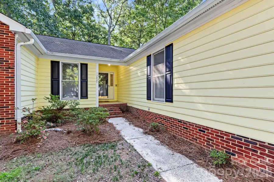 13820 Portpatrick Lane #221, Matthews, NC 28105 - #3