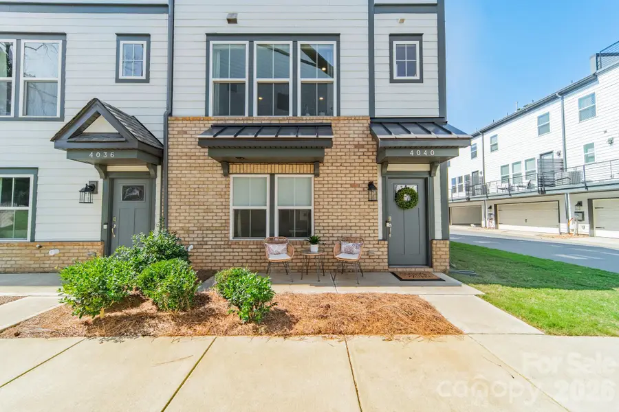 4040 Hidden Oaks Drive, Charlotte, NC 28205 - #2