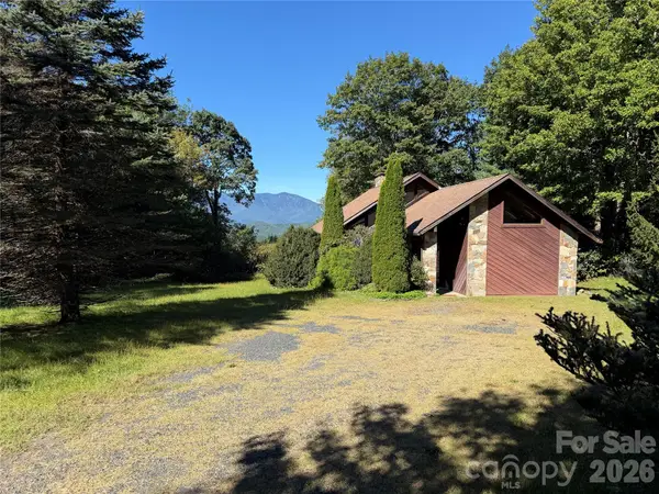697 Grassy Mountain Road, Little Switzerland, NC 28749