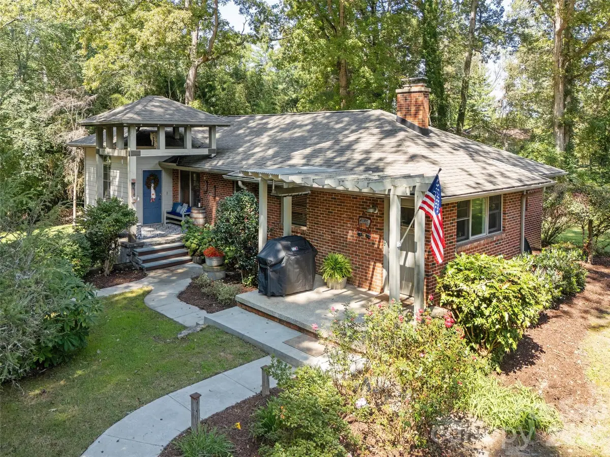 275 S Rugby Road, Hendersonville, NC 28791 - #1