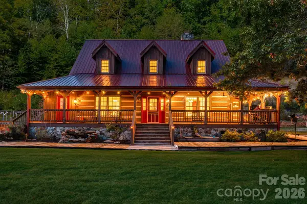 291 Haw View View, Mars Hill, NC 28754