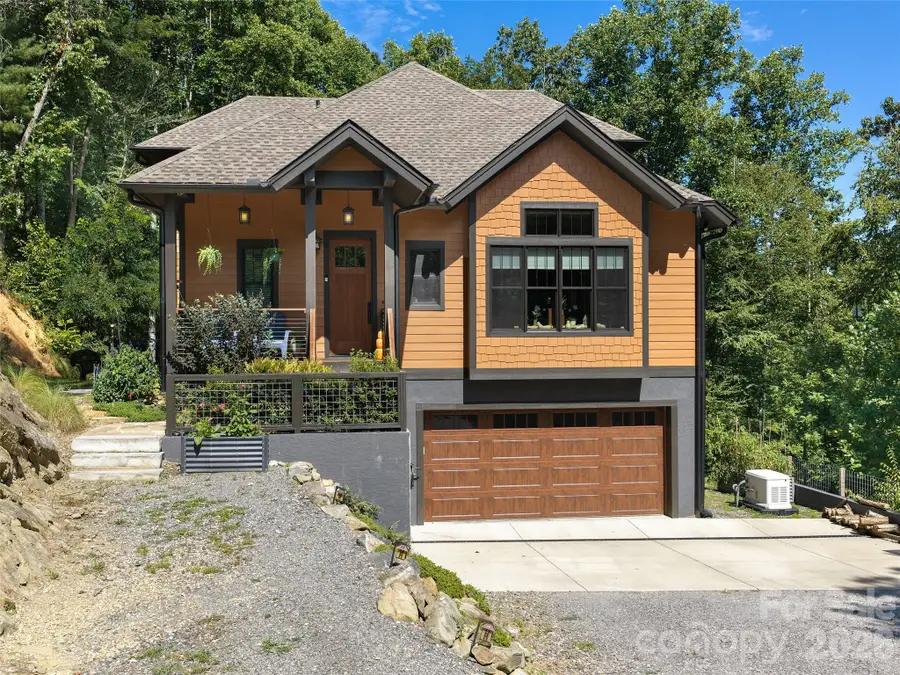 95 Merrills Chase Road, Asheville, NC 28803 - #2