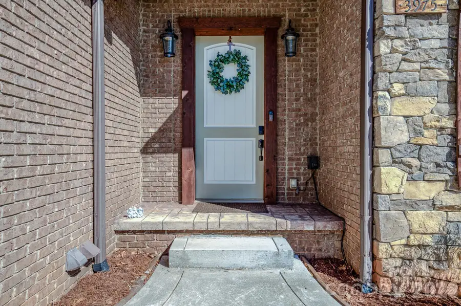 3975 Plantation Drive, Morganton, NC 28655 - #3