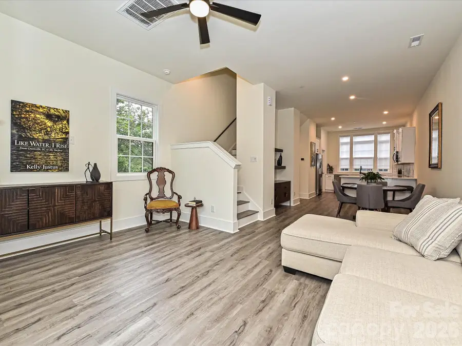 229 Sutton Park Lane, Charlotte, NC 28211 - #3