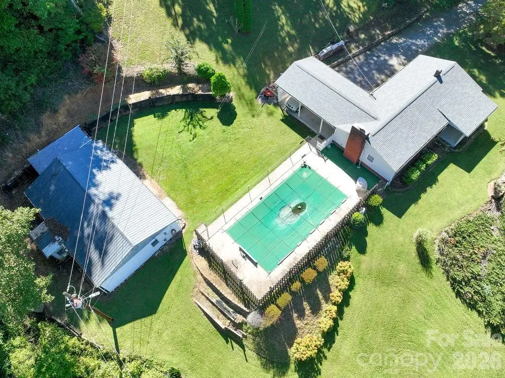 709 Berry Place Sw, Lenoir, NC 28645 - #1