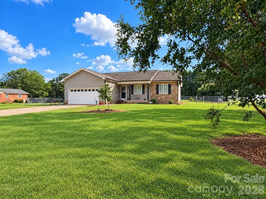 1677 Allen Lane, Conover, NC 28613 - #3