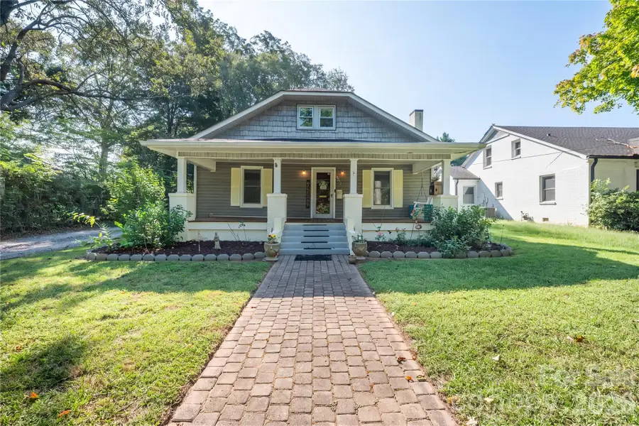 826 Davie Avenue, Statesville, NC 28677 - #2