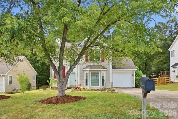 1629 Sugar Hollow Drive, Charlotte, NC 28214