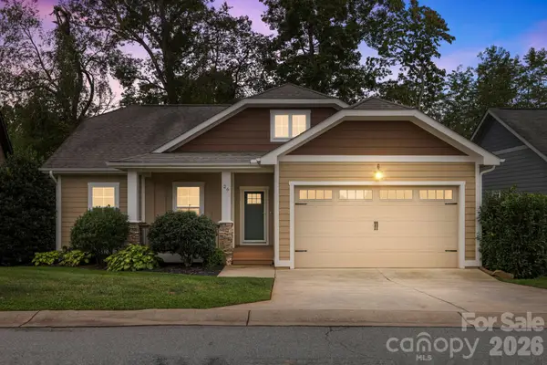 26 Asher Lane, Arden, NC 28704