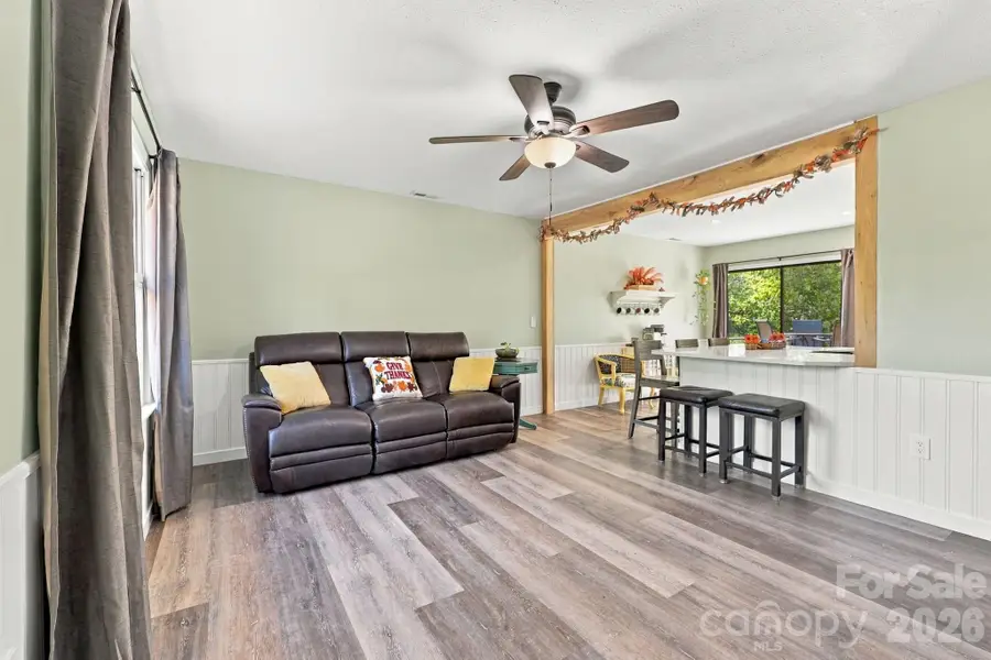 204 Oakdale Road, Waynesville, NC 28786 - #3