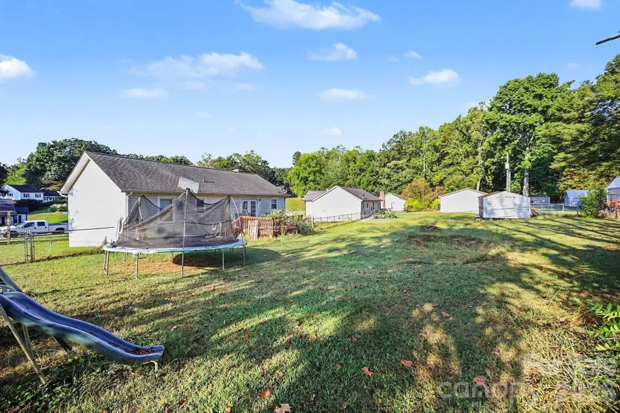 412 Caswell Avenue, Bessemer City, NC 28016 - #2