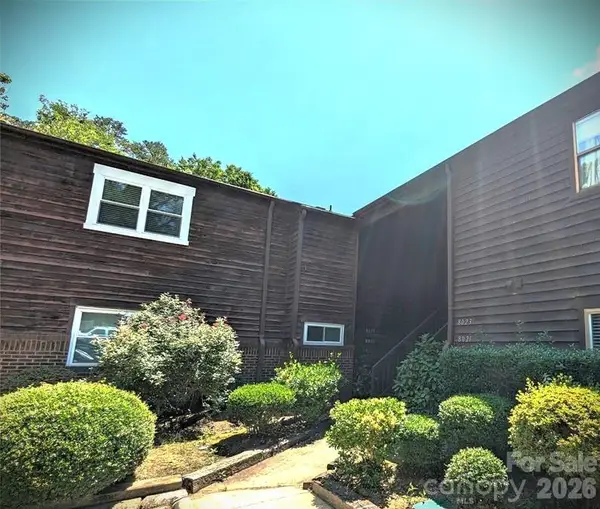 8021 Cedar Glen Drive, Charlotte, NC 28212