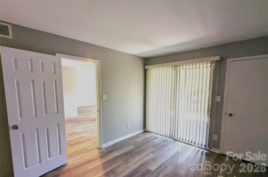 8021 Cedar Glen Drive, Charlotte, NC 28212 - #2