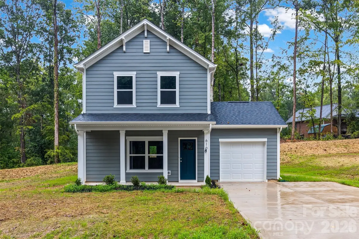 610 W Lewis Street, Dallas, NC 28034 - #1