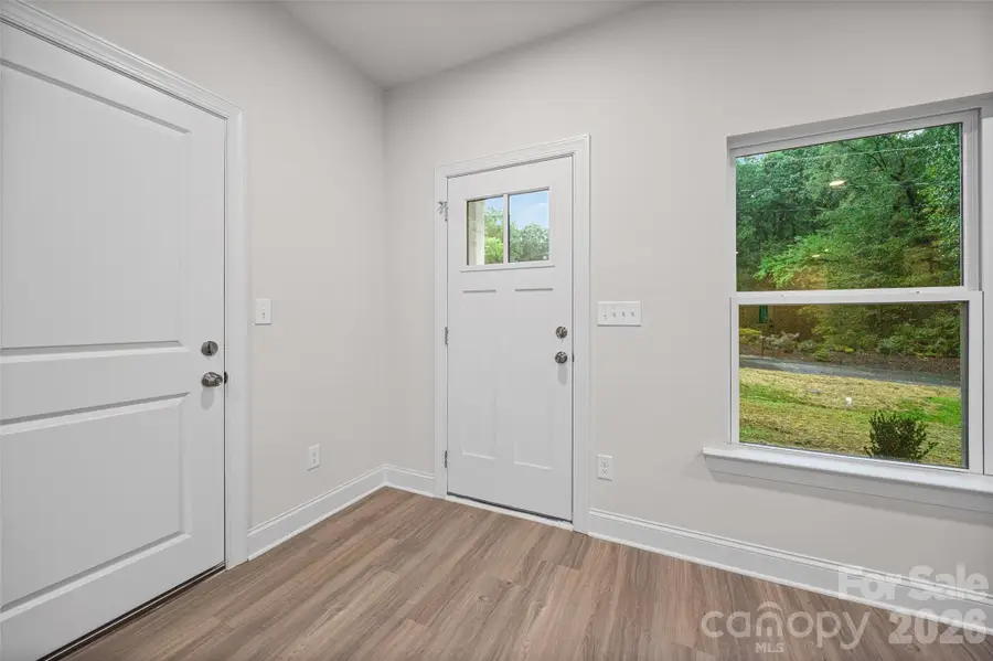 610 W Lewis Street, Dallas, NC 28034 - #2