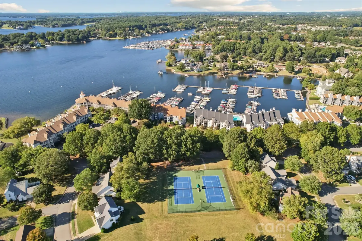 18819 Vineyard Point Lane, Cornelius, NC 28031 - #1