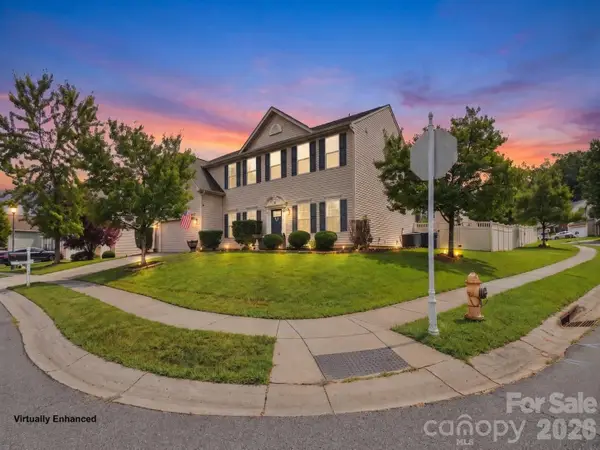 13104 Red Vulcan Court, Charlotte, NC 28213