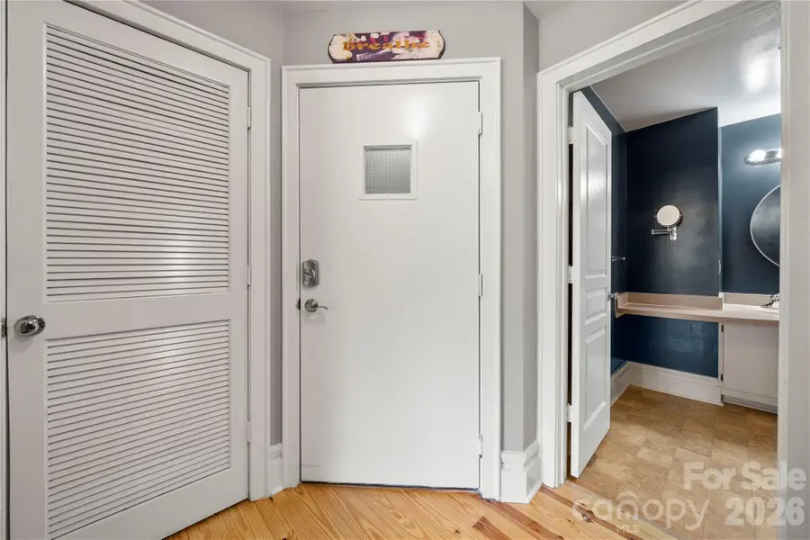 404 N Laurel Avenue, Charlotte, NC 28204 - #2