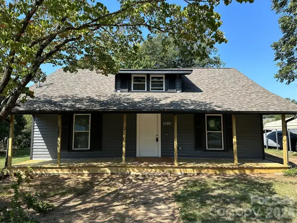 1014 8th Street, Statesville, NC 28677