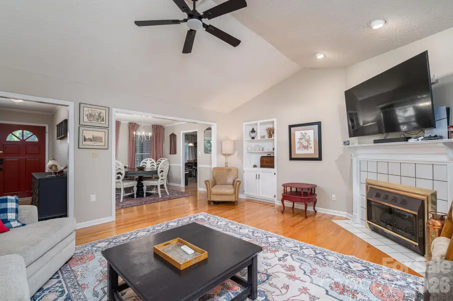102 Moore Street, Lincolnton, NC 28092 - #3