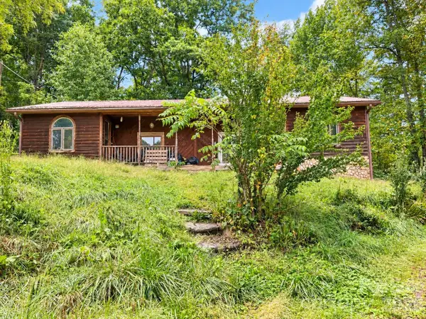 323 Forrest Fisher Road, Spruce Pine, NC 28777