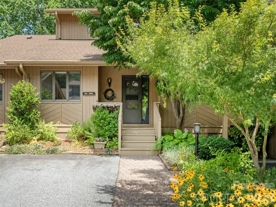 601 Red Oak Drive, Hendersonville, NC 28791 - #3