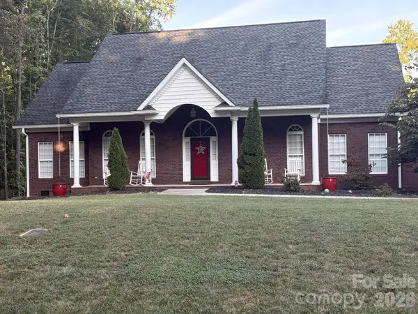3008 Scottsdale Lane, Matthews, NC 28104
