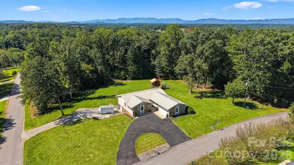 2094 South Fork Drive, Morganton, NC 28655