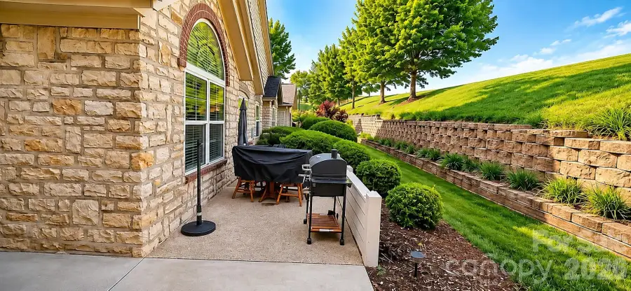 76 Mountain Meadow Circle, Weaverville, NC 28787 - #3