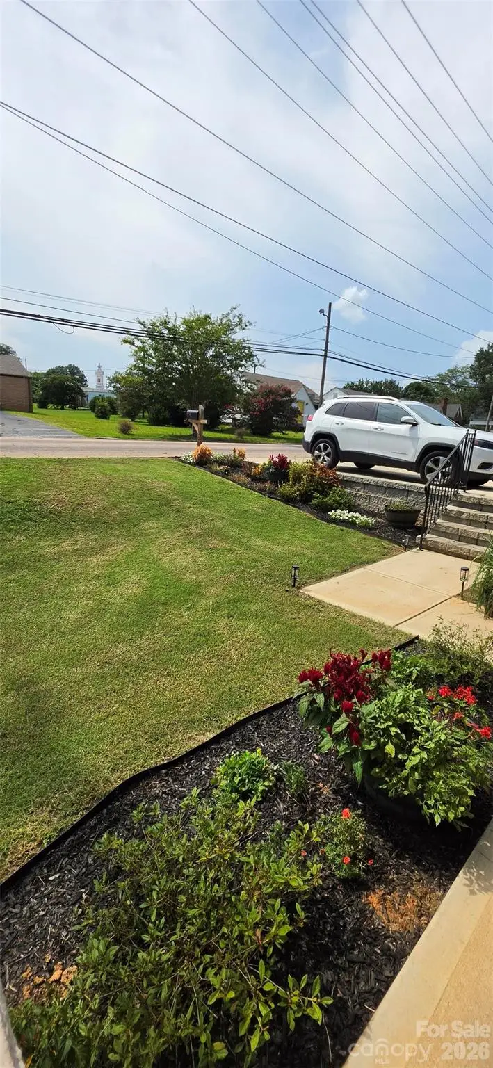 1007 S Ridge Avenue, Kannapolis, NC 28083 - #3