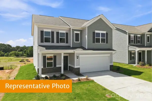 616 Rowe Crossing Drive, Newton, NC 28658
