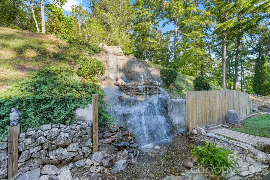 2641 Blowing Rock Boulevard, Lenoir, NC 28645 - #2