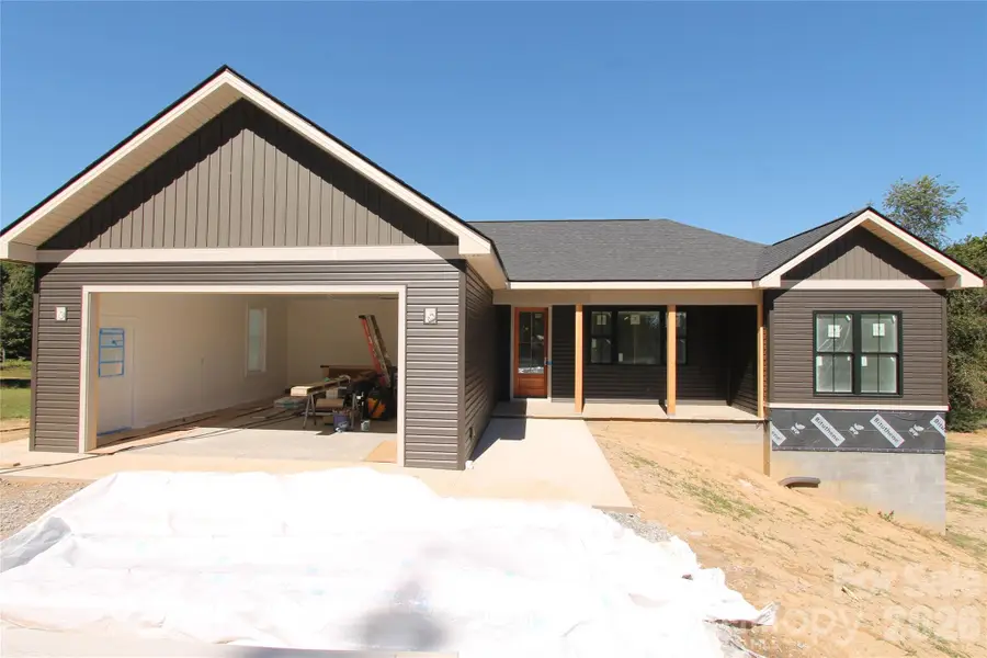 86 Whiskey River Run, Hendersonville, NC 28792 - #2