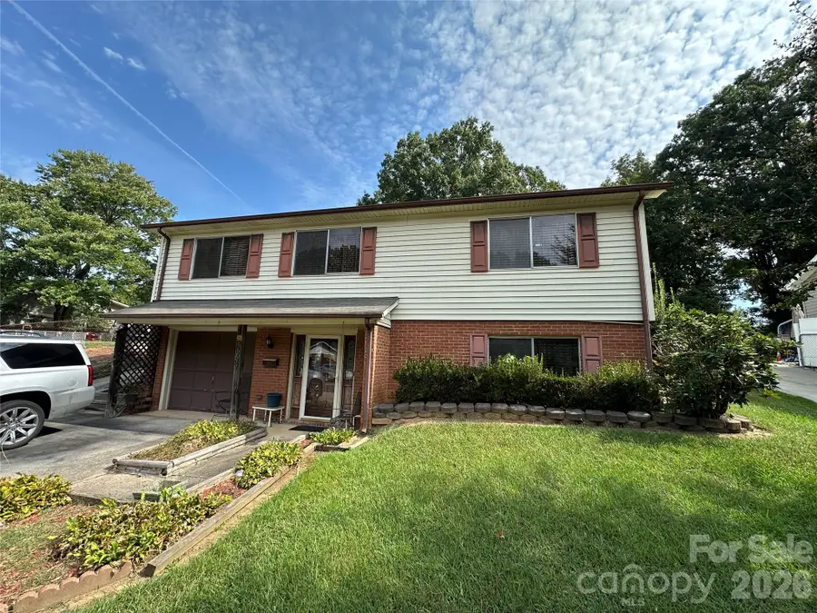 5609 Burleson Drive, Charlotte, NC 28215 - #2