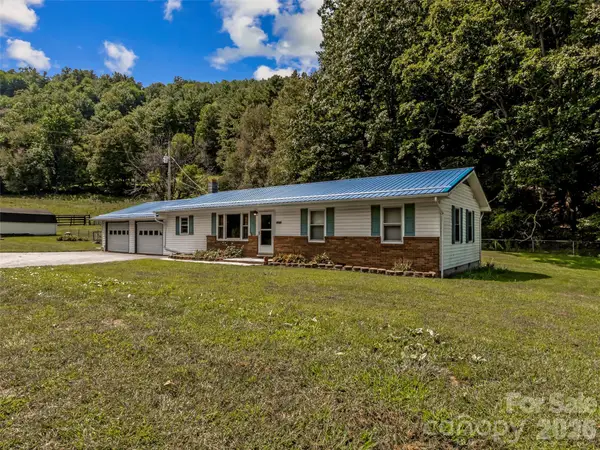 1878 Bolens Creek Road, Burnsville, NC 28714
