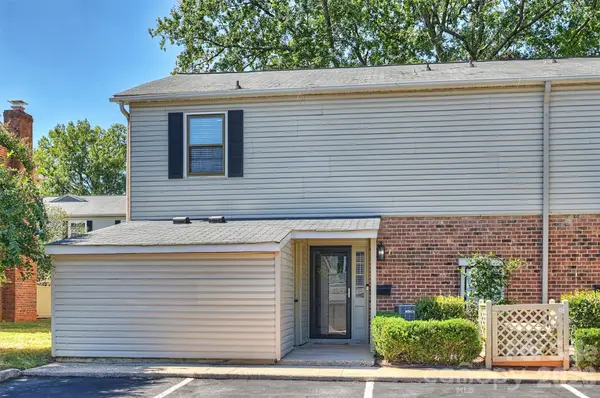 5915 Quail Hollow Road #A, Charlotte, NC 28210